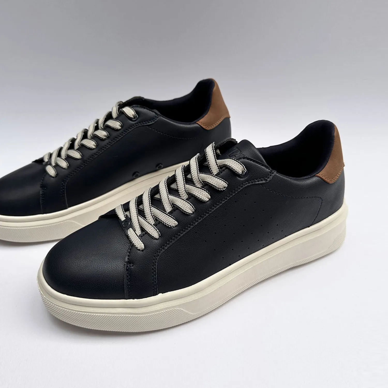 Tata Italia Sneakers con sottopiede in Memory