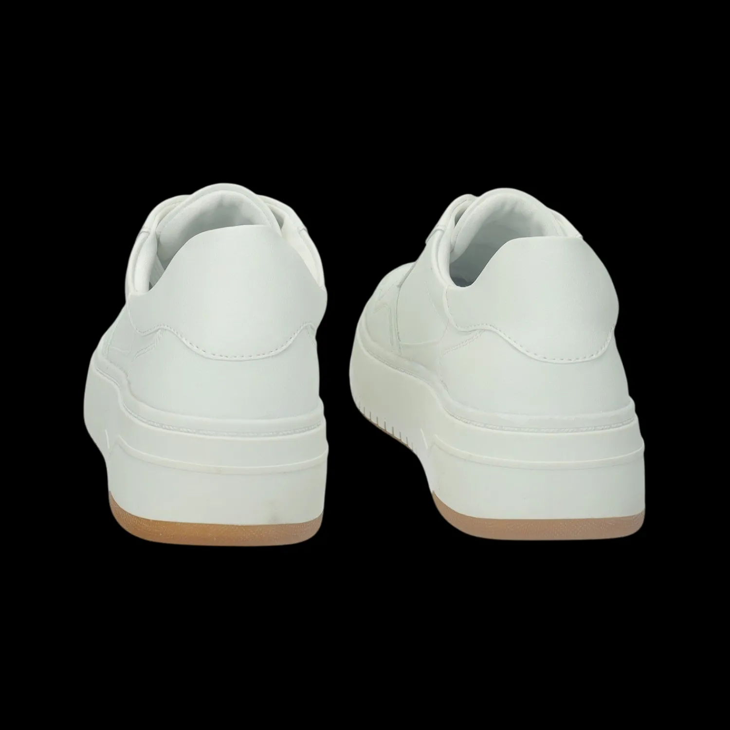 Tata Italia Sneakers con tomaia traforata.Tacco alto 3 cm Outlet