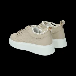 Tata Italia Sneakers platform con catena di perle.Tacco alto 4 cm Online