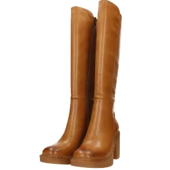Tata Italia Stivali cuoio platform con punta squadrata. Tacco largo alto 8cm Outlet